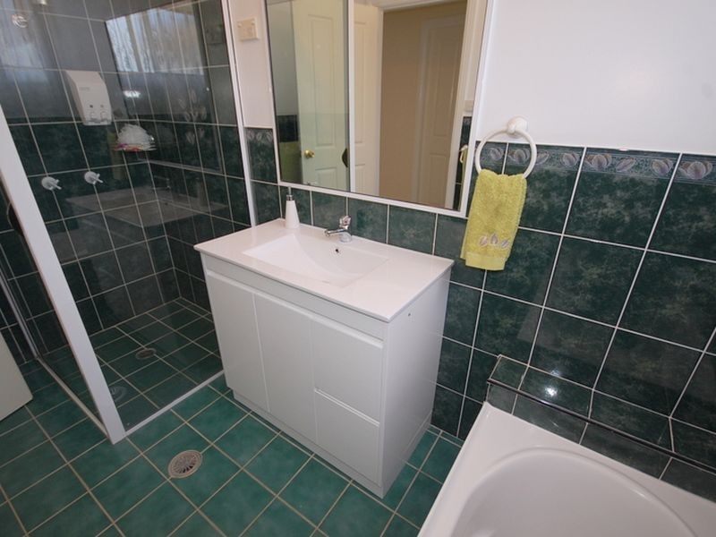 1 Sunset Avenue, Wingham NSW 2429