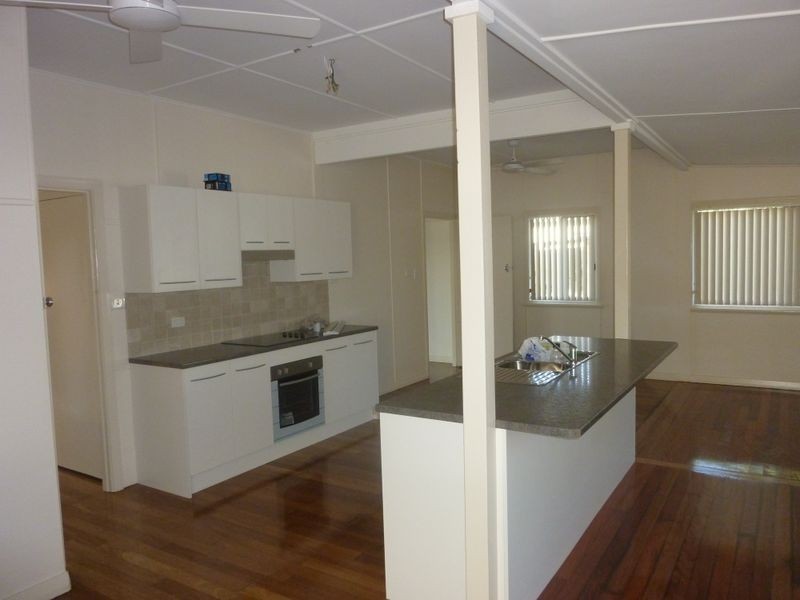1/4 Appletree Street, Wingham NSW 2429
