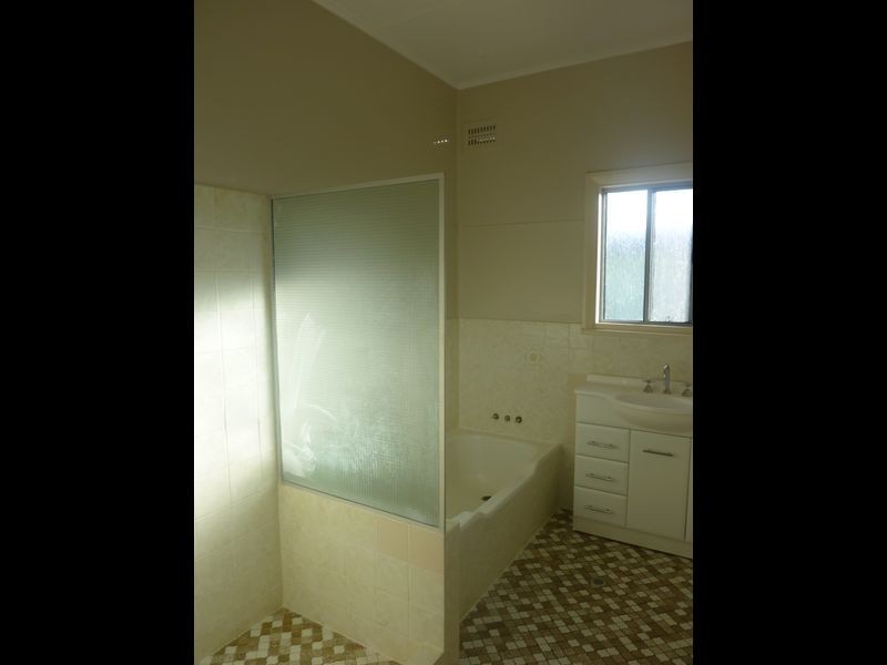 1/4 Appletree Street, Wingham NSW 2429