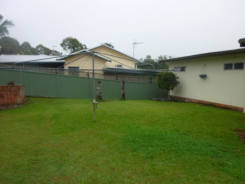 8B McPherson Street, Wingham NSW 2429