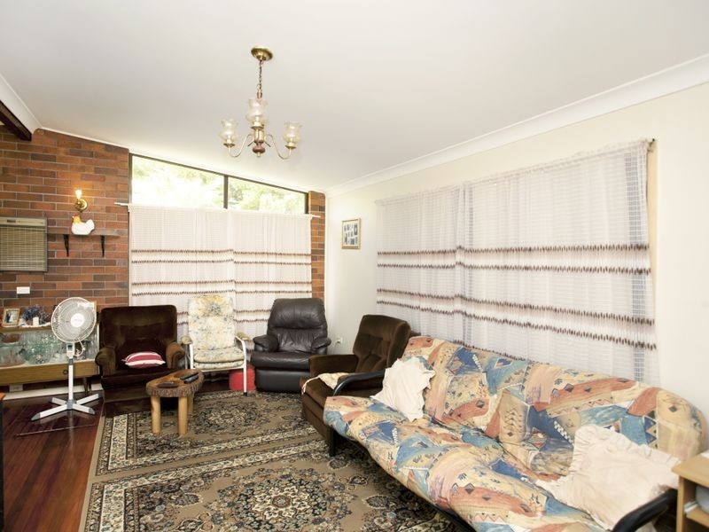 2 Hillcrest Avenue, Wingham NSW 2429