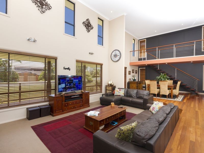 21 Riverview Drive, Wingham NSW 2429