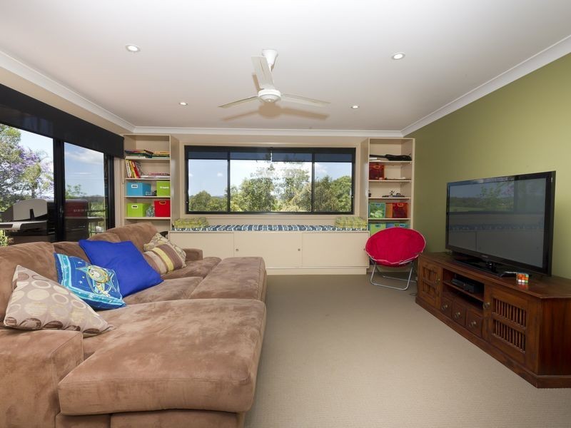 21 Riverview Drive, Wingham NSW 2429