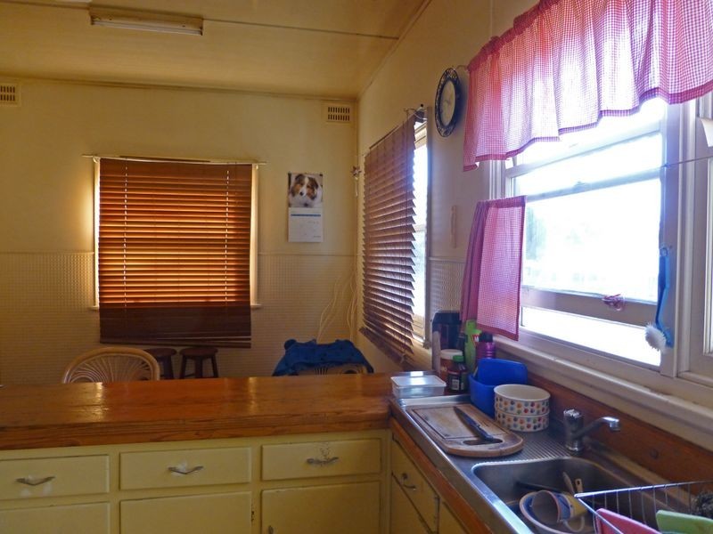 5 Queen Street, Wingham NSW 2429