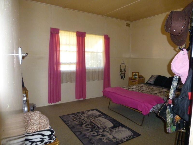 5 Queen Street, Wingham NSW 2429