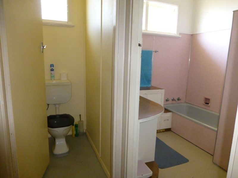 5 Queen Street, Wingham NSW 2429