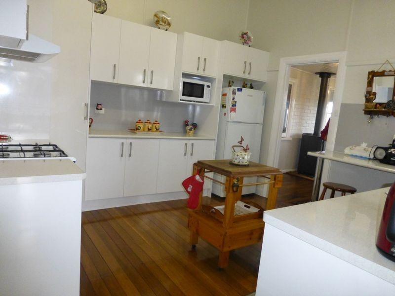 18 Fotheringham Street, Wingham NSW 2429