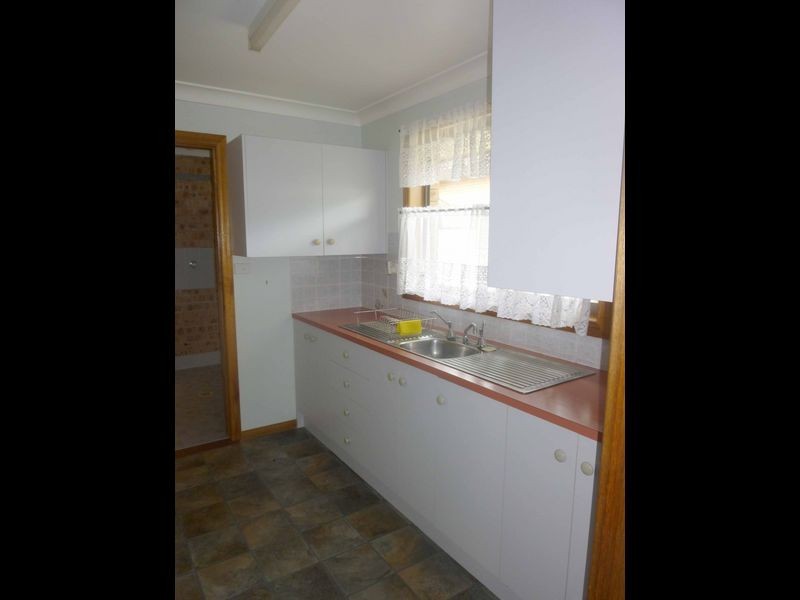 2/32 Farquhar Street, Wingham NSW 2429