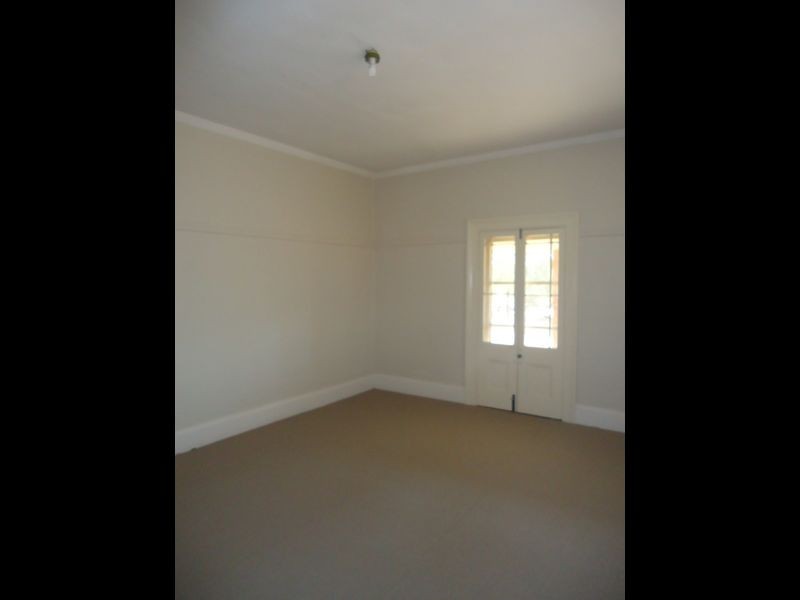 32 Moon Street, Wingham NSW 2429