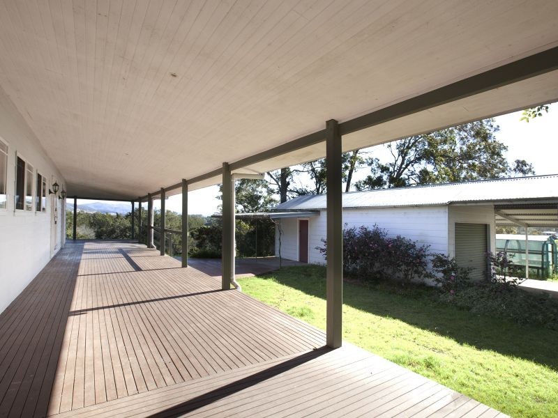 6 Summerland Place, Wingham NSW 2429