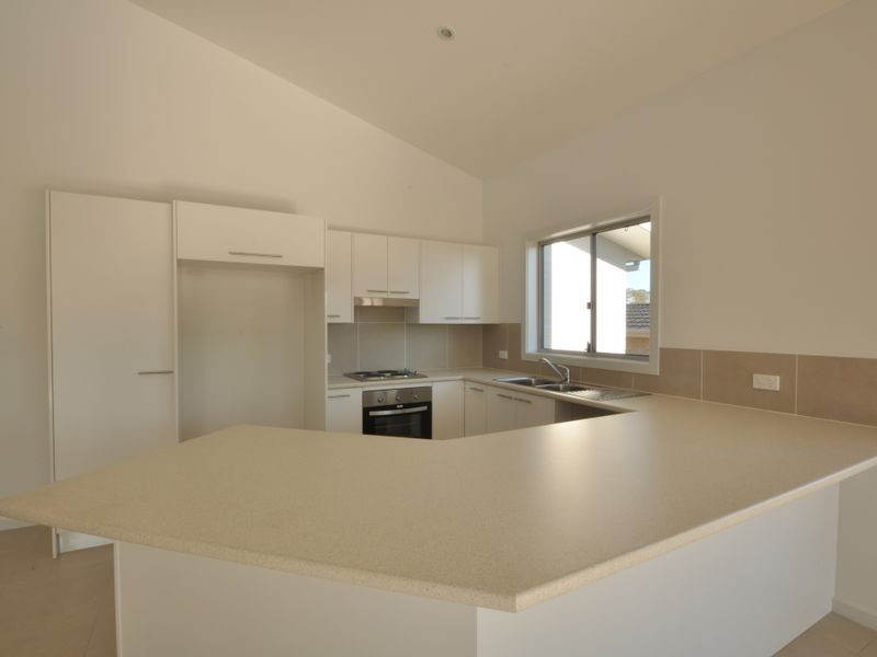 8 Treetops Parade, Wingham NSW 2429