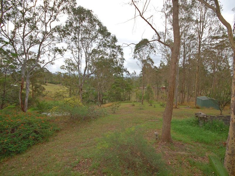 1 The Cedars Drive, Wingham NSW 2429