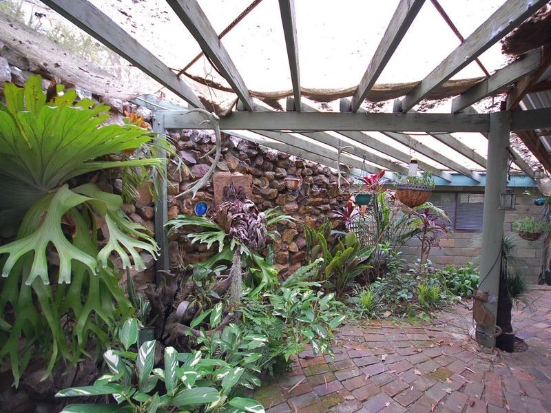 1 The Cedars Drive, Wingham NSW 2429