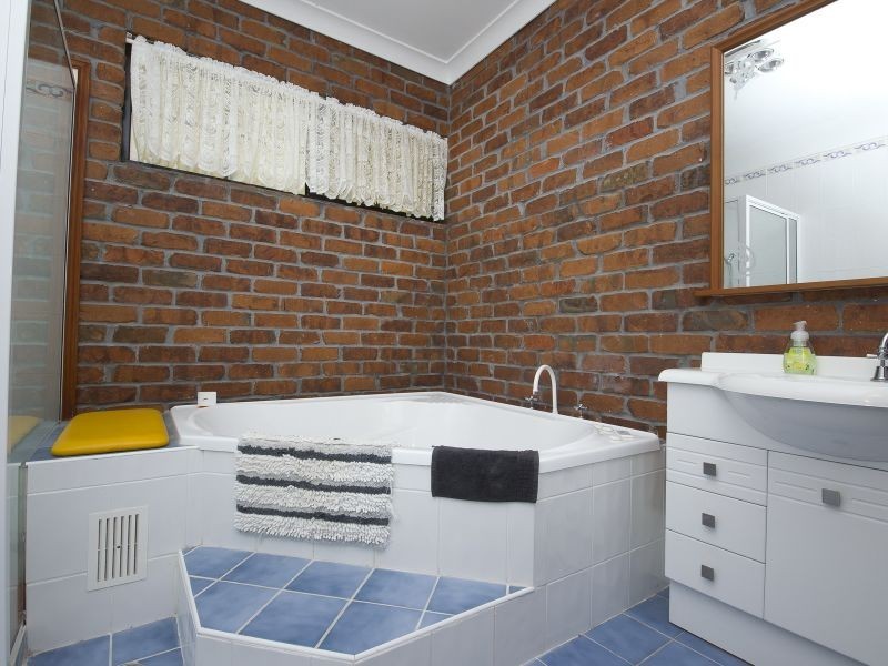 14 Helmich Close, Wingham NSW 2429