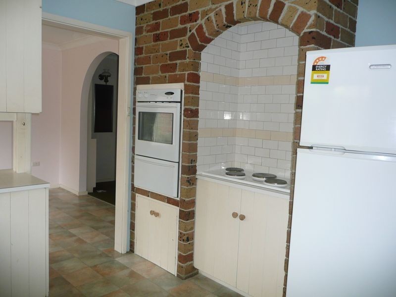 60 Combined Street, Wingham NSW 2429