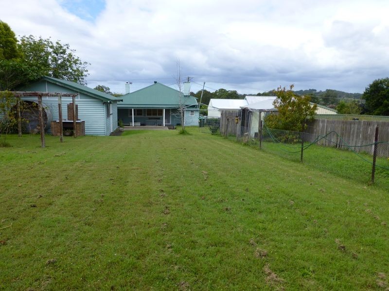 26 Moon Street, Wingham NSW 2429