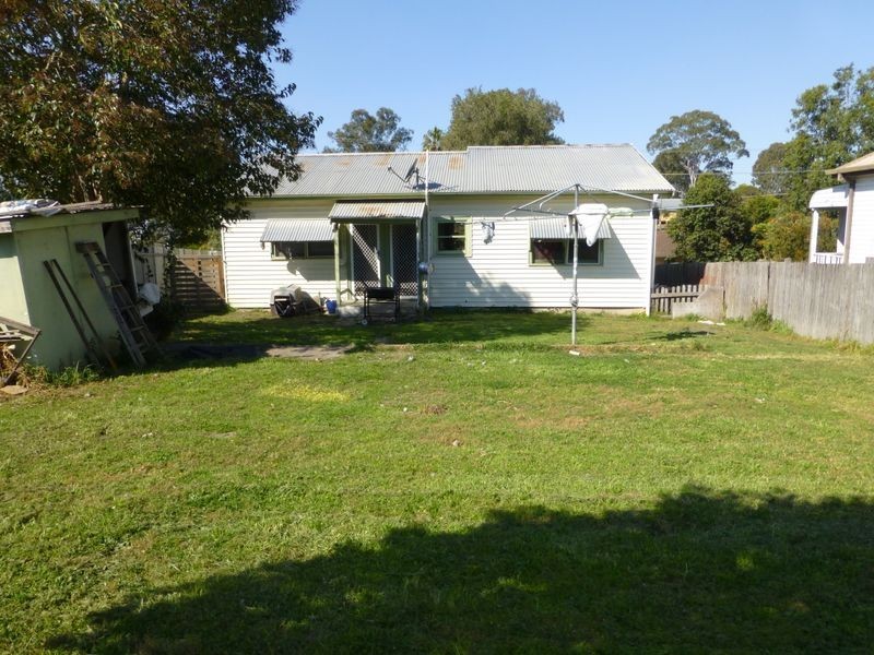 14 Queen Street, Wingham NSW 2429