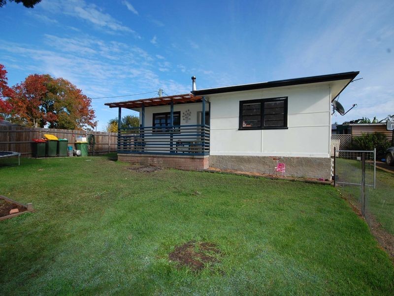 86 Queen Street North, Wingham NSW 2429