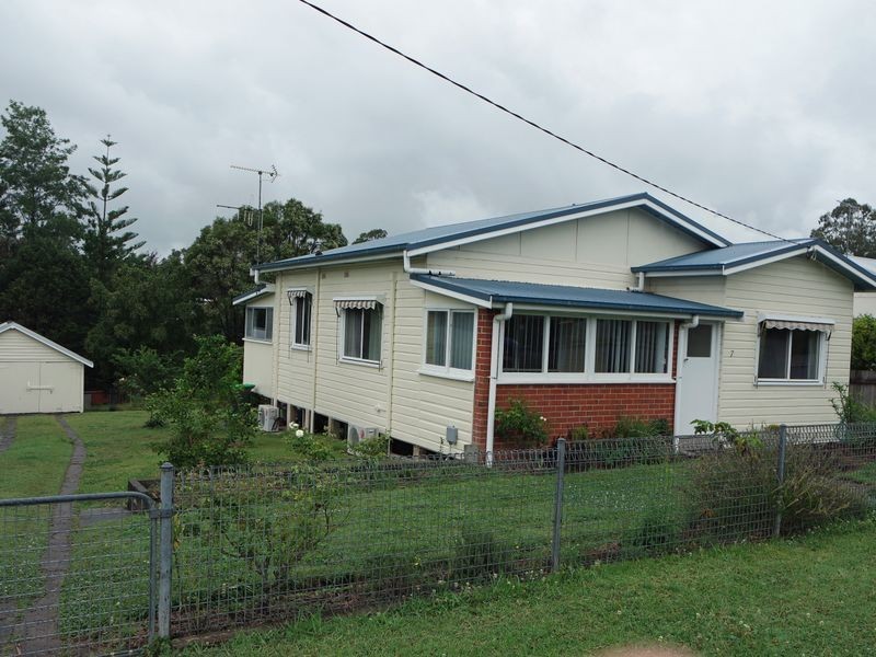 7 Rouse Street, Wingham NSW 2429