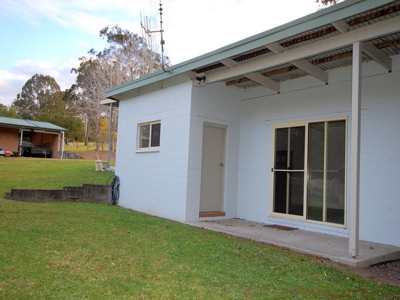 18 Kingfisher Drive, Wingham NSW 2429