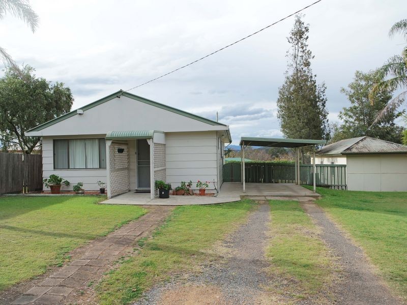 37 Murray Road, Wingham NSW 2429
