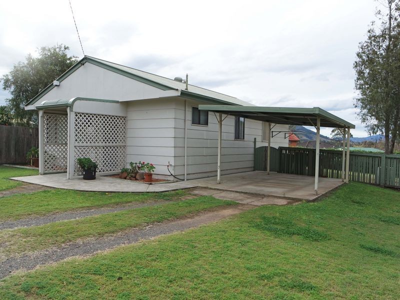 37 Murray Road, Wingham NSW 2429