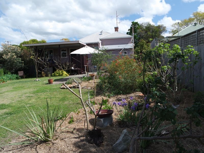 15 Queen Street, Wingham NSW 2429