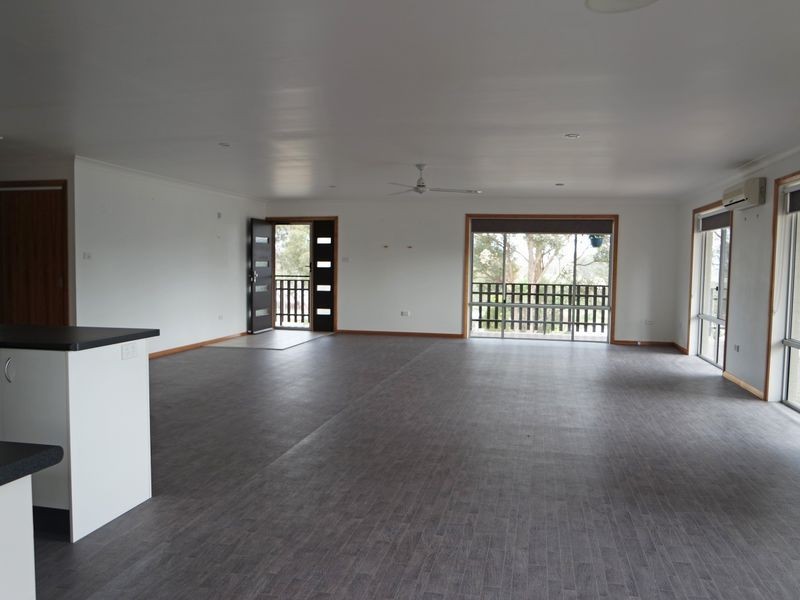 2 Adelaide Close, Wingham NSW 2429