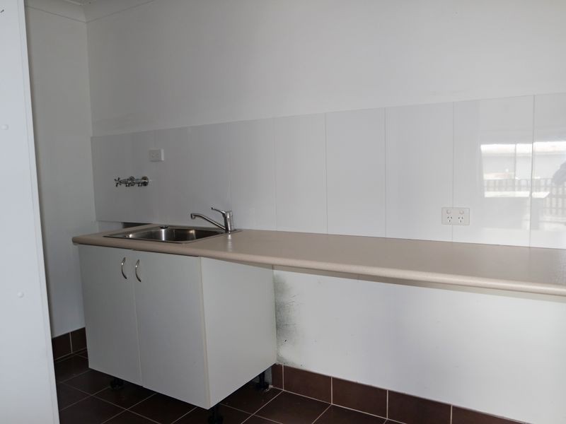 2 Adelaide Close, Wingham NSW 2429