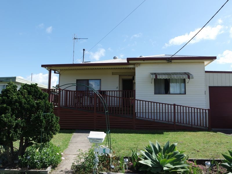 5 Mortimer Street, Wingham NSW 2429