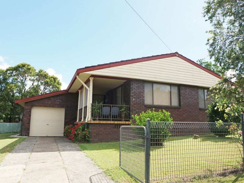 9 Gollan Avenue, Tinonee NSW 2430