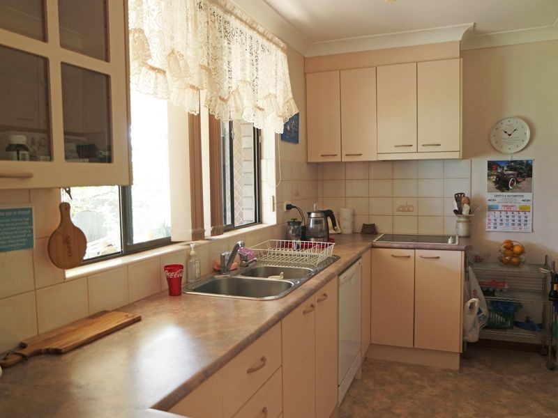 9 Gollan Avenue, Tinonee NSW 2430