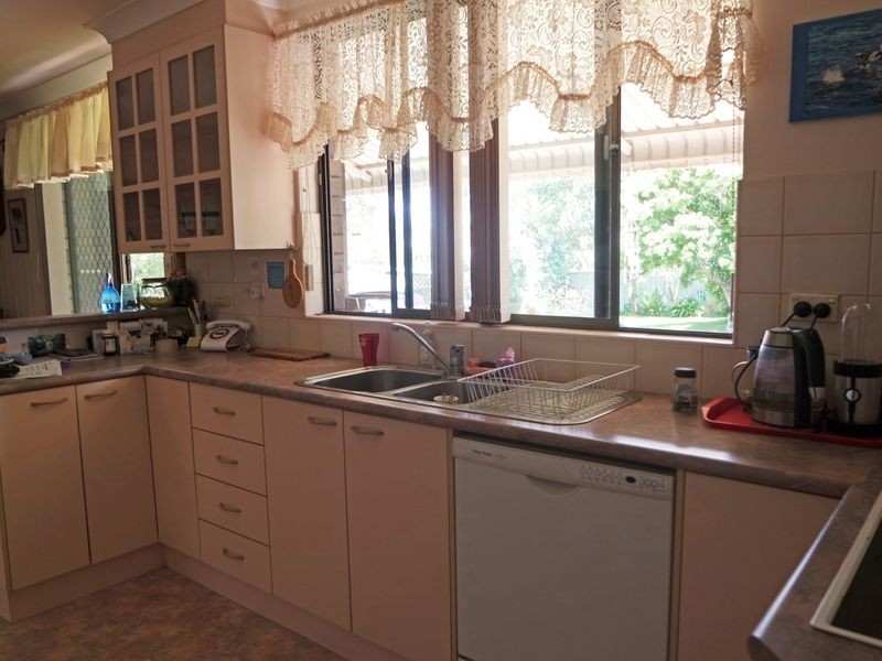 9 Gollan Avenue, Tinonee NSW 2430