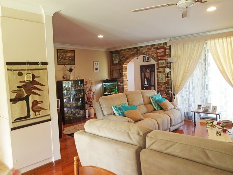 9 Gollan Avenue, Tinonee NSW 2430