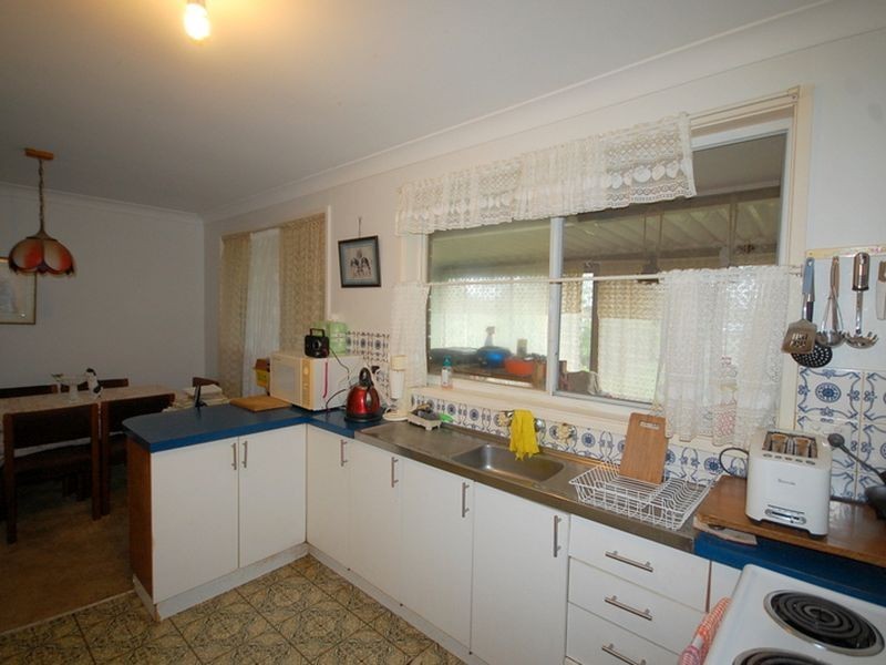 34 Hillcrest Avenue, Wingham NSW 2429