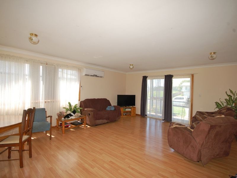 13 Appletree Street, Wingham NSW 2429