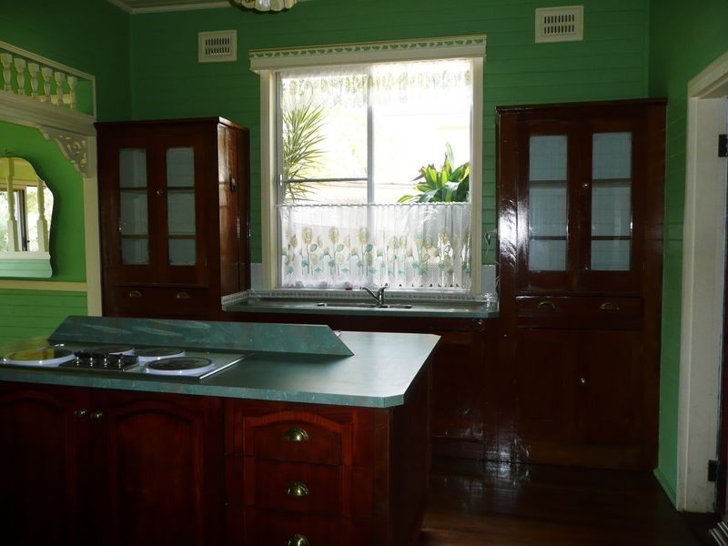 1 Machin Parade, Wingham NSW 2429