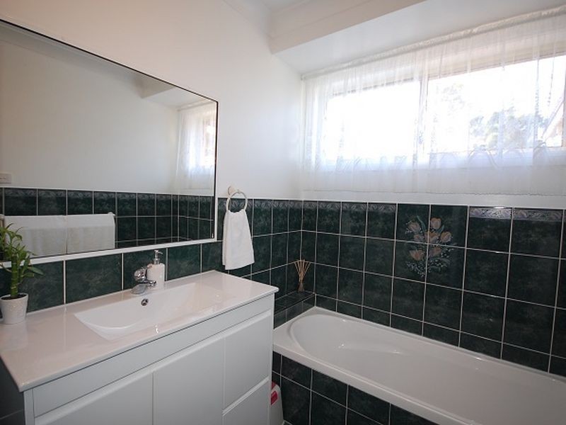 1 Sunset Avenue, Wingham NSW 2429