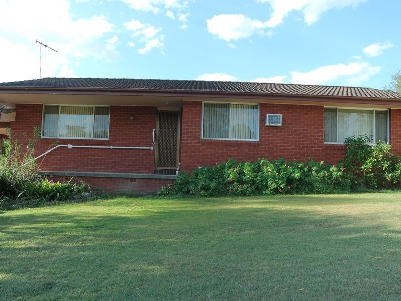 34 Hillcrest Avenue, Wingham NSW 2429