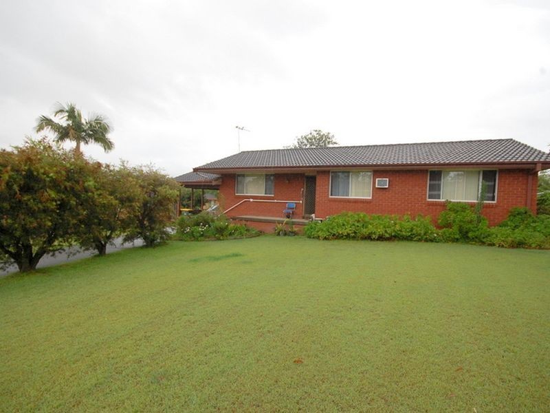 34 Hillcrest Avenue, Wingham NSW 2429