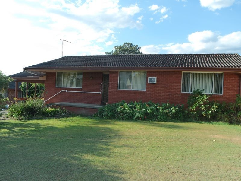 34 Hillcrest Avenue, Wingham NSW 2429