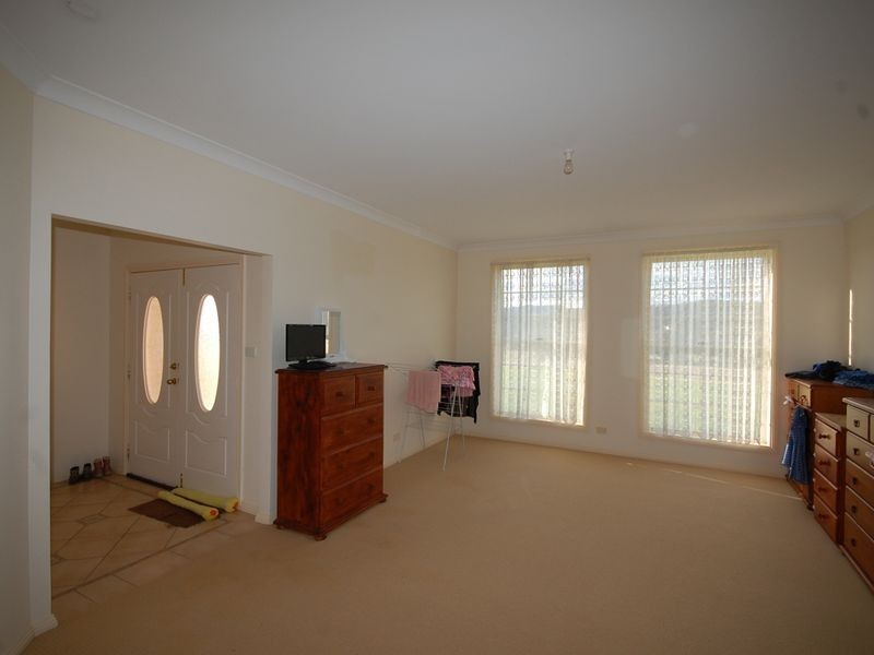 Firefly NSW 2429