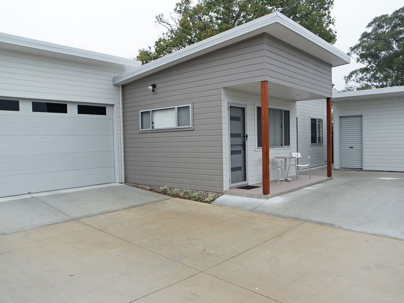 2/4 Appletree Street, Wingham NSW 2429