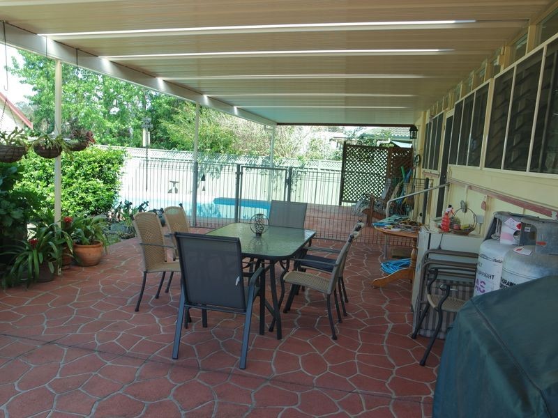 72 Combined Street, Wingham NSW 2429