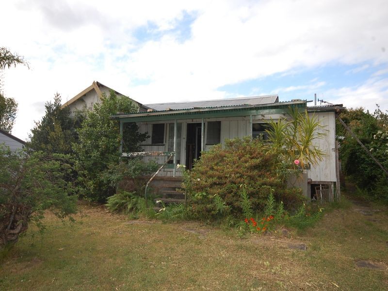 7 Tyrone Street, Wingham NSW 2429