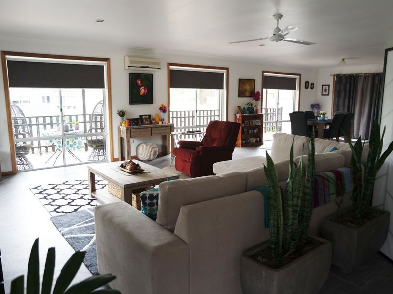 2 Adelaide Close, Wingham NSW 2429