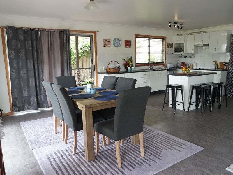 2 Adelaide Close, Wingham NSW 2429