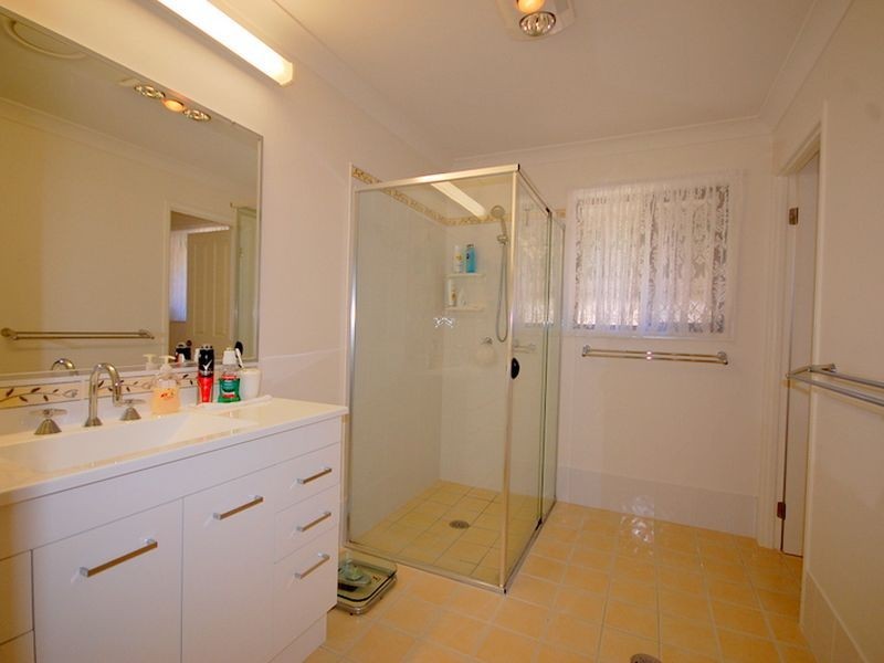 15 Abbott Street, Wingham NSW 2429