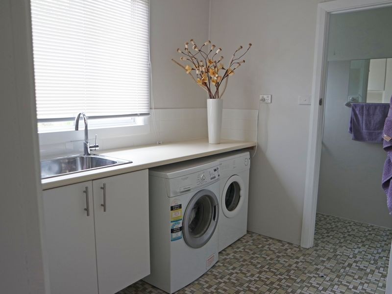 4 McPherson Street, Wingham NSW 2429