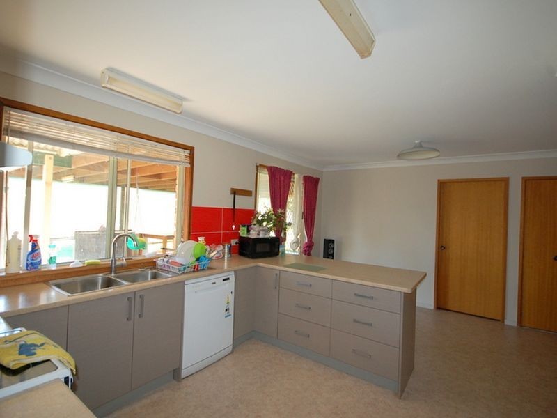 3 Gleeson Close, Wingham NSW 2429